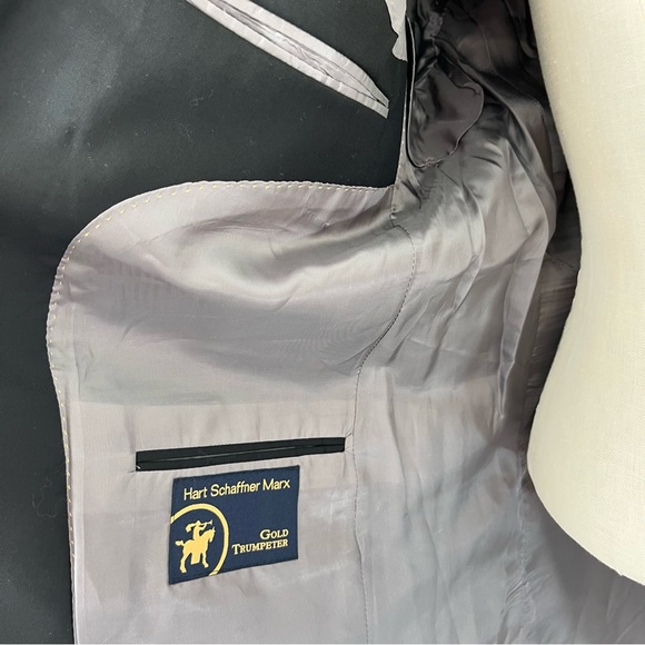 Hart Shaffner Marx Black Men Suit - Picture 12 of 14